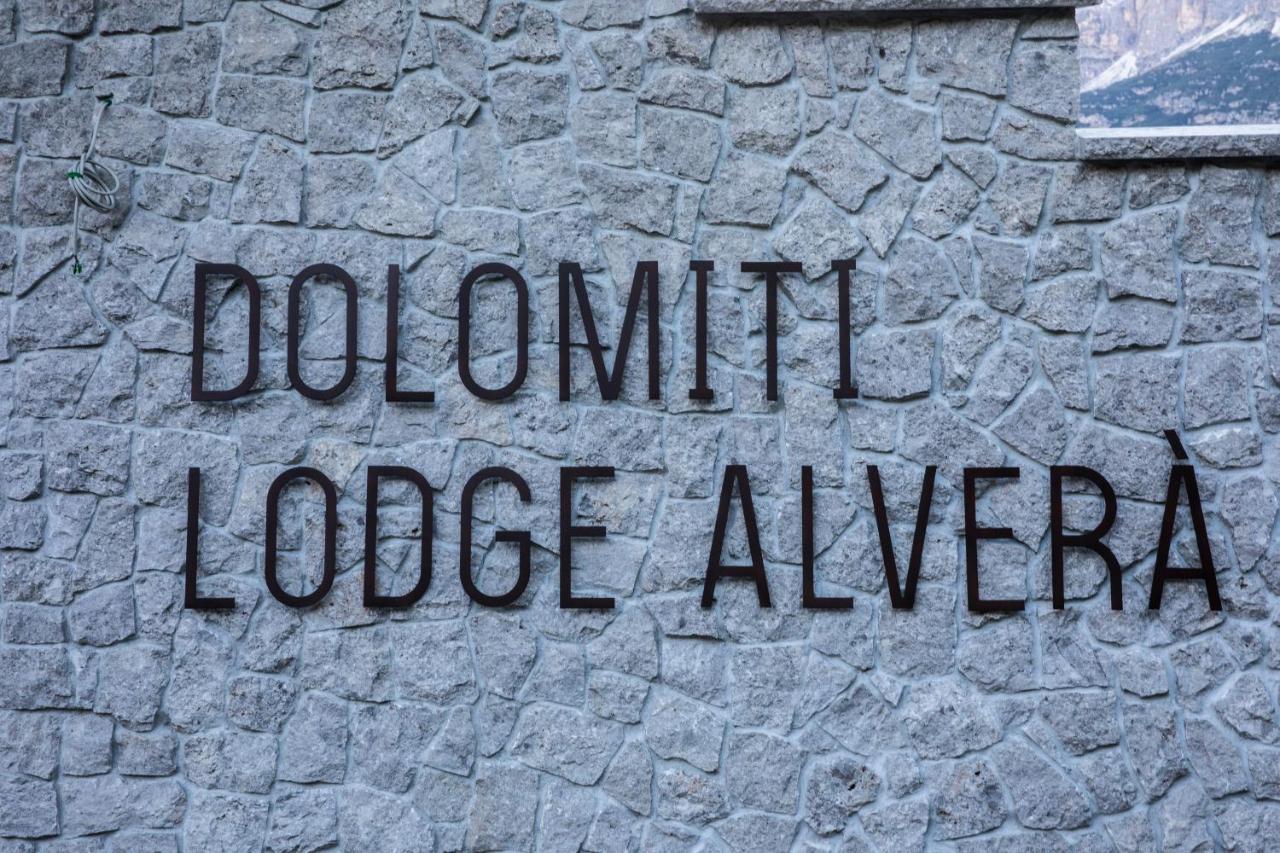 Dolomiti Lodge Alvera กอร์ตินาดัมเปซโซ ภายนอก รูปภาพ