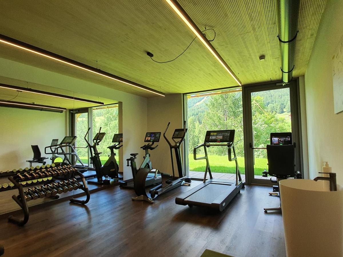 Dolomiti Lodge Alvera กอร์ตินาดัมเปซโซ ภายนอก รูปภาพ