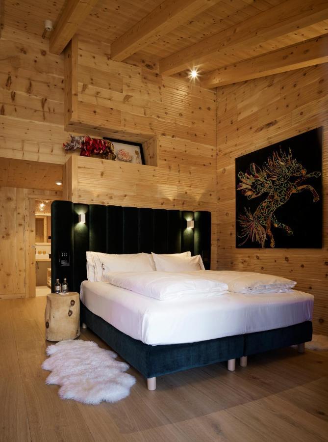 Dolomiti Lodge Alvera กอร์ตินาดัมเปซโซ ภายนอก รูปภาพ
